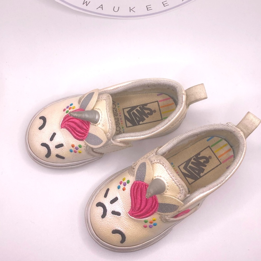 Vans X Flour Shop slip-On V (unicorn) -SOLD